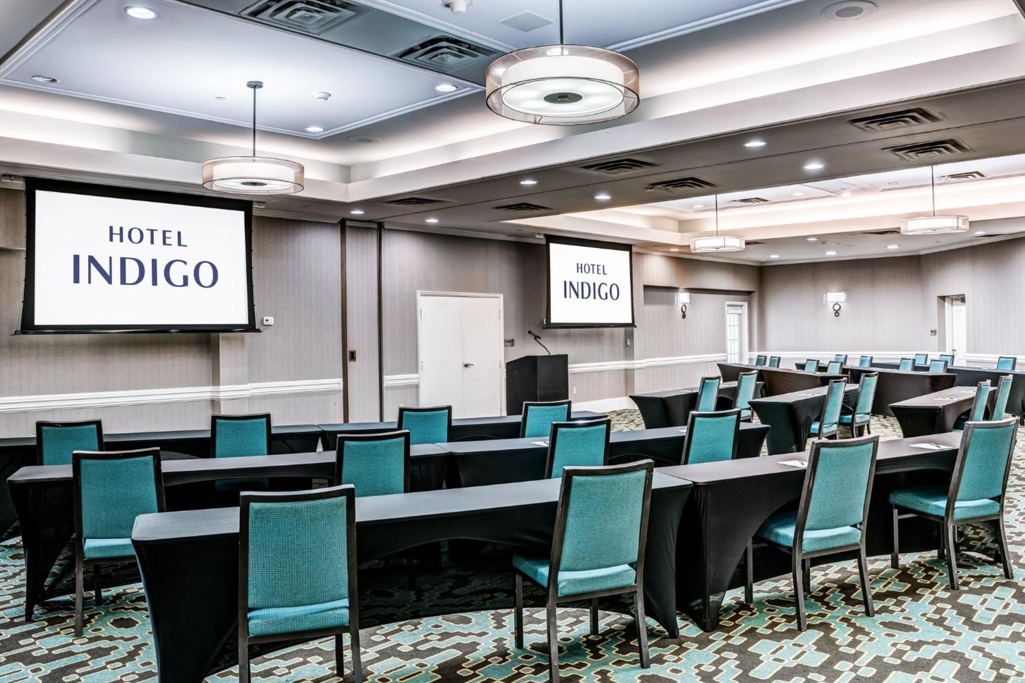 Hotel Indigo Atlanta Vinings By Ihg Smyrna Exterior photo