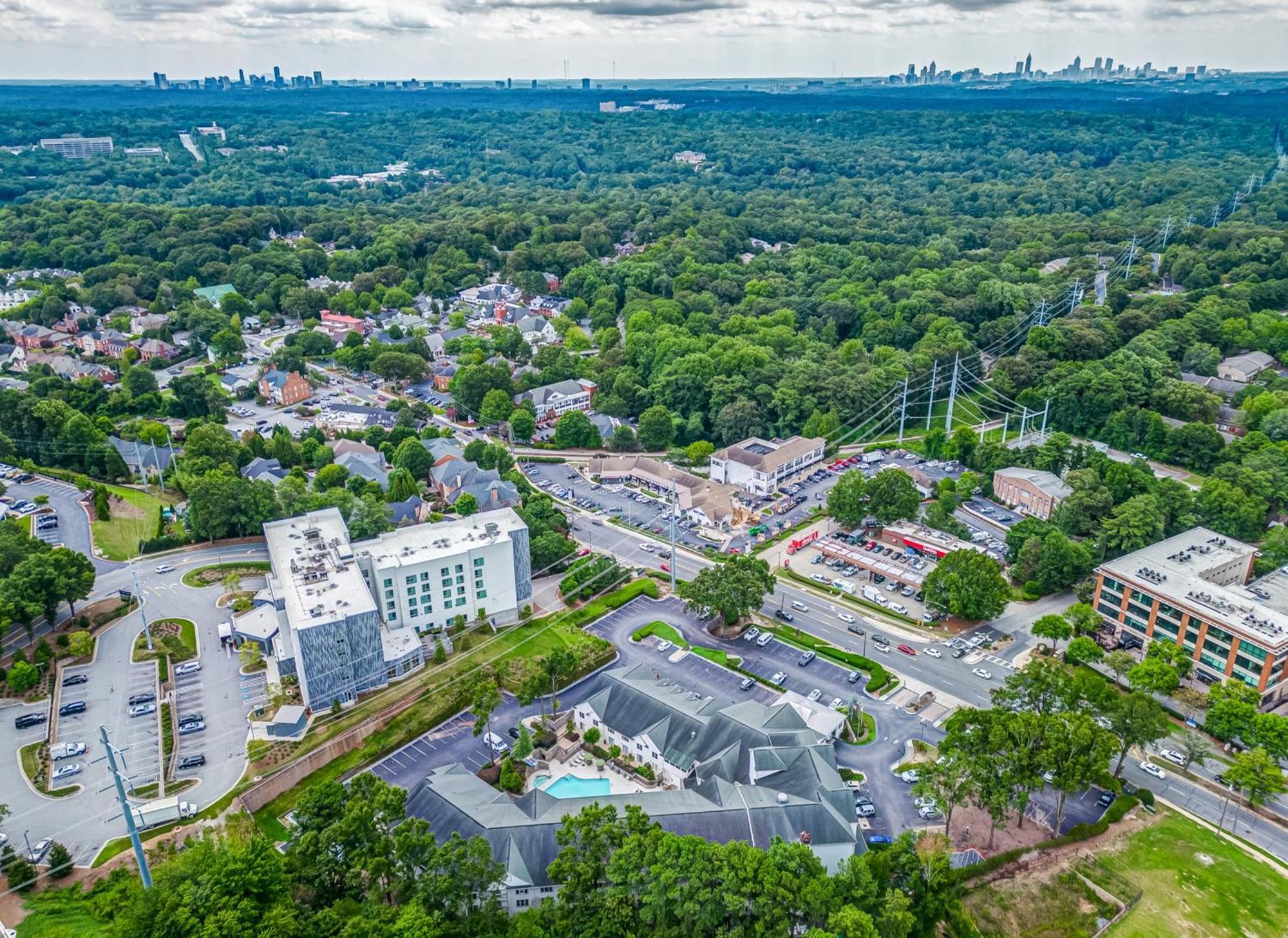 Hotel Indigo Atlanta Vinings By Ihg Smyrna Exterior photo